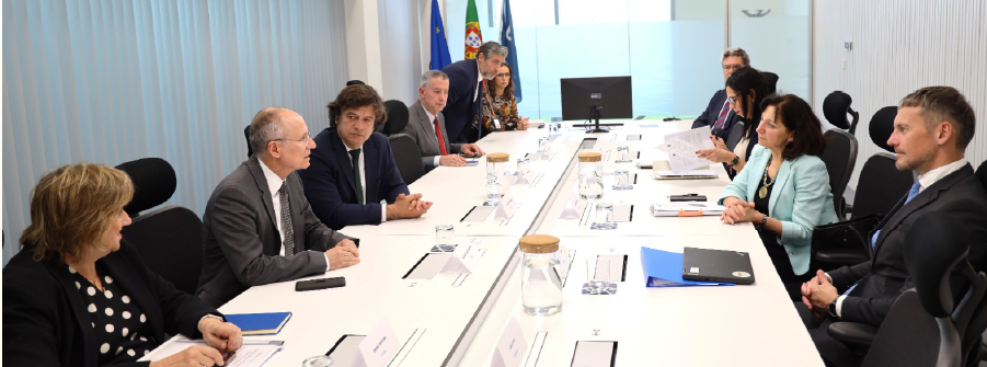  Diretora-Geral da DG MARE visita o Centro de Controlo do Mar 